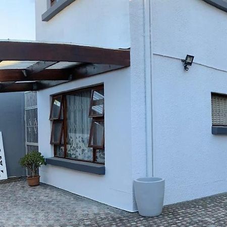 African Aviator - Graphite Luxury Self Catering Unit Cape Town Exterior photo